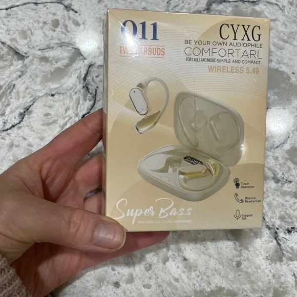 Wireless Earbuds with Charging Case - Picture 6 of 8